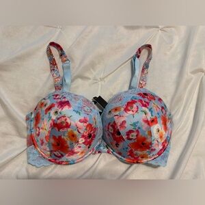 Victoria's Secret Floral Lace Bra very sexy bling push-up